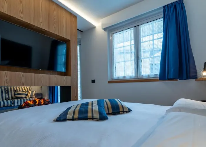 Sport Alpina Hotell Madesimo