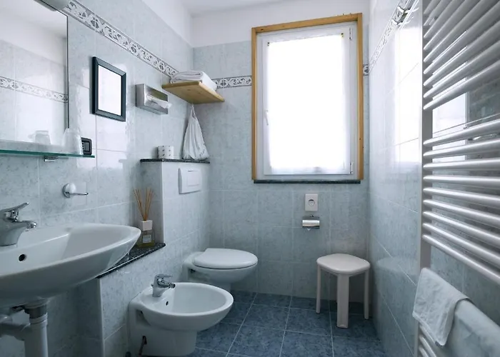 Sport Alpina Hotell Madesimo